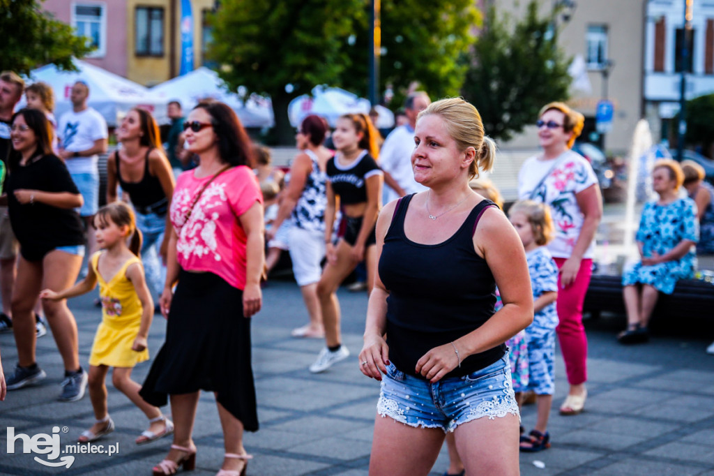 Roztańczony Rynek z Kawałkiem podłogi