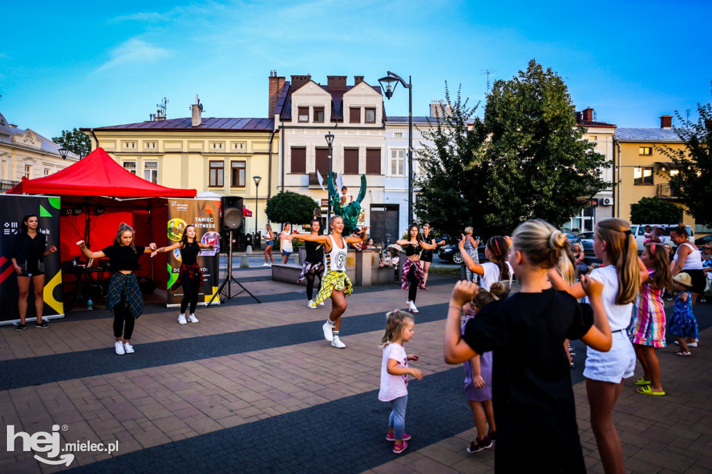Roztańczony Rynek z Kawałkiem podłogi