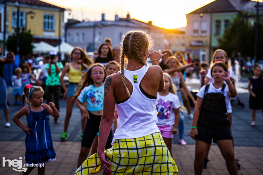 Roztańczony Rynek z Kawałkiem podłogi