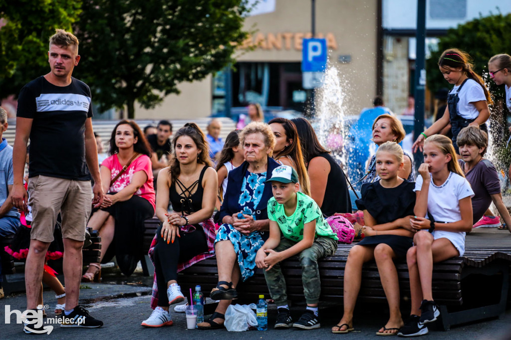 Roztańczony Rynek z Kawałkiem podłogi