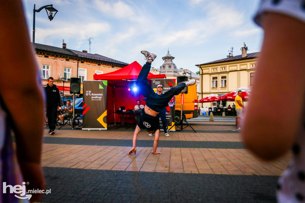 Roztańczony Rynek z Kawałkiem podłogi