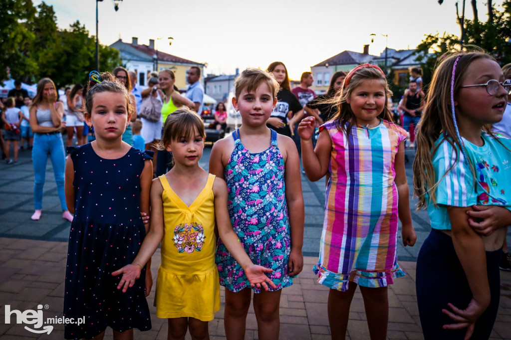 Roztańczony Rynek z Kawałkiem podłogi