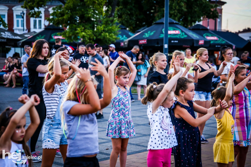 Roztańczony Rynek z Kawałkiem podłogi