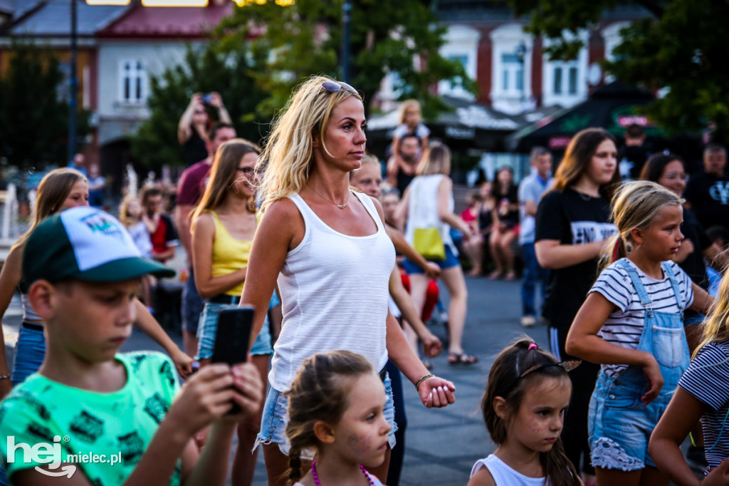 Roztańczony Rynek z Kawałkiem podłogi