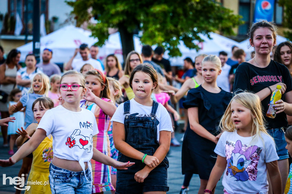 Roztańczony Rynek z Kawałkiem podłogi