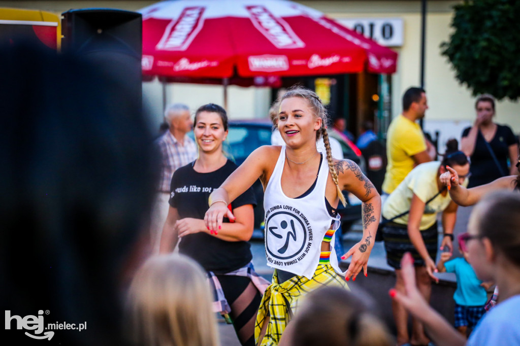 Roztańczony Rynek z Kawałkiem podłogi