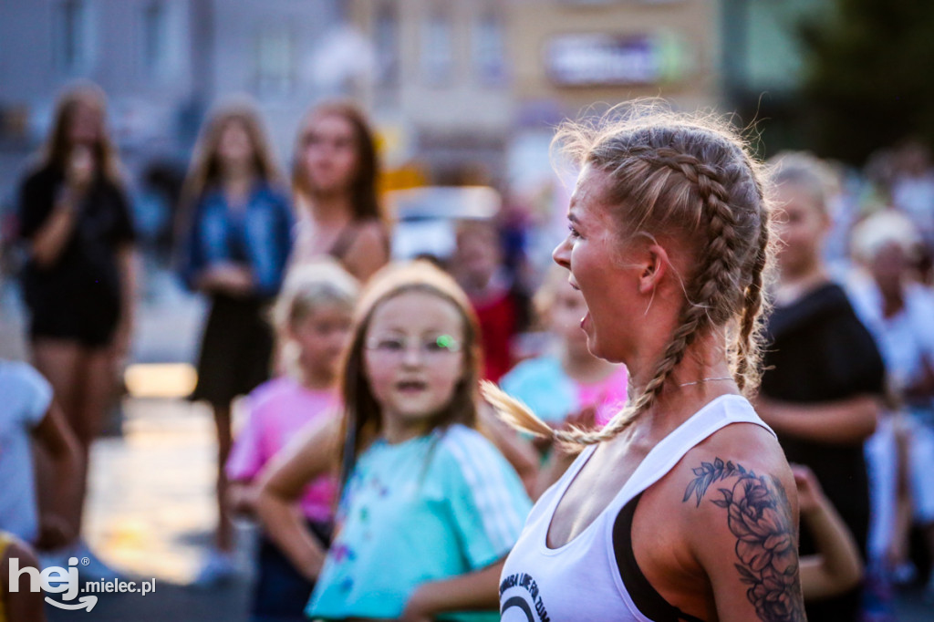 Roztańczony Rynek z Kawałkiem podłogi