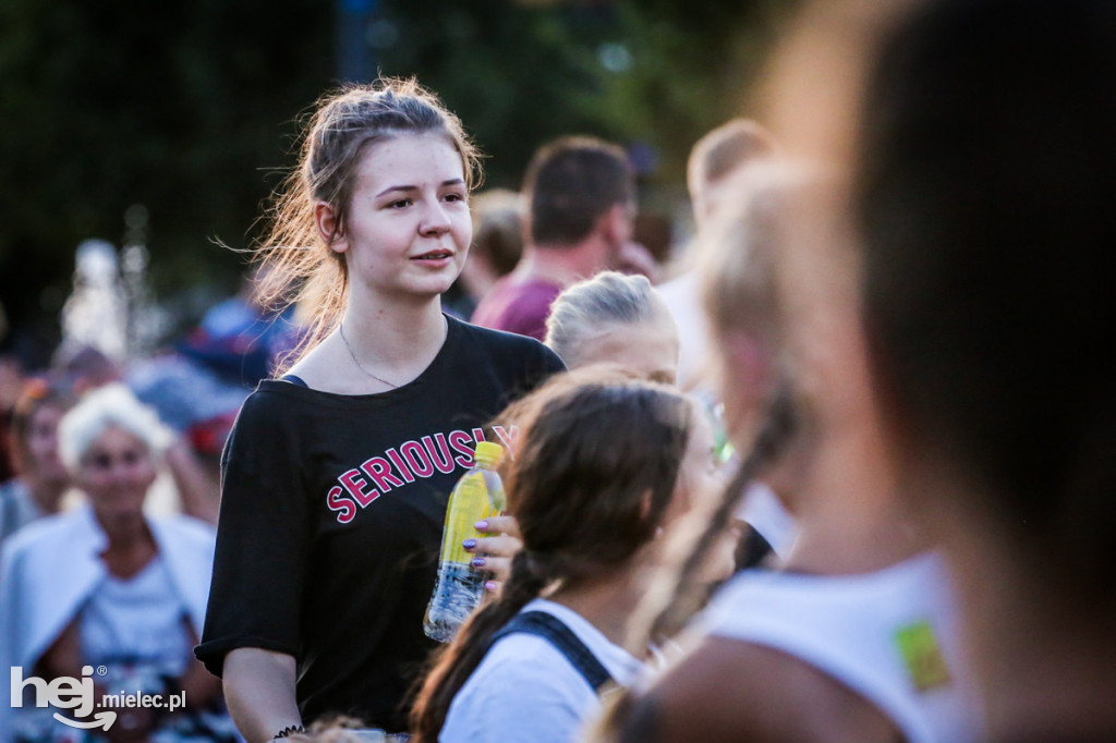 Roztańczony Rynek z Kawałkiem podłogi