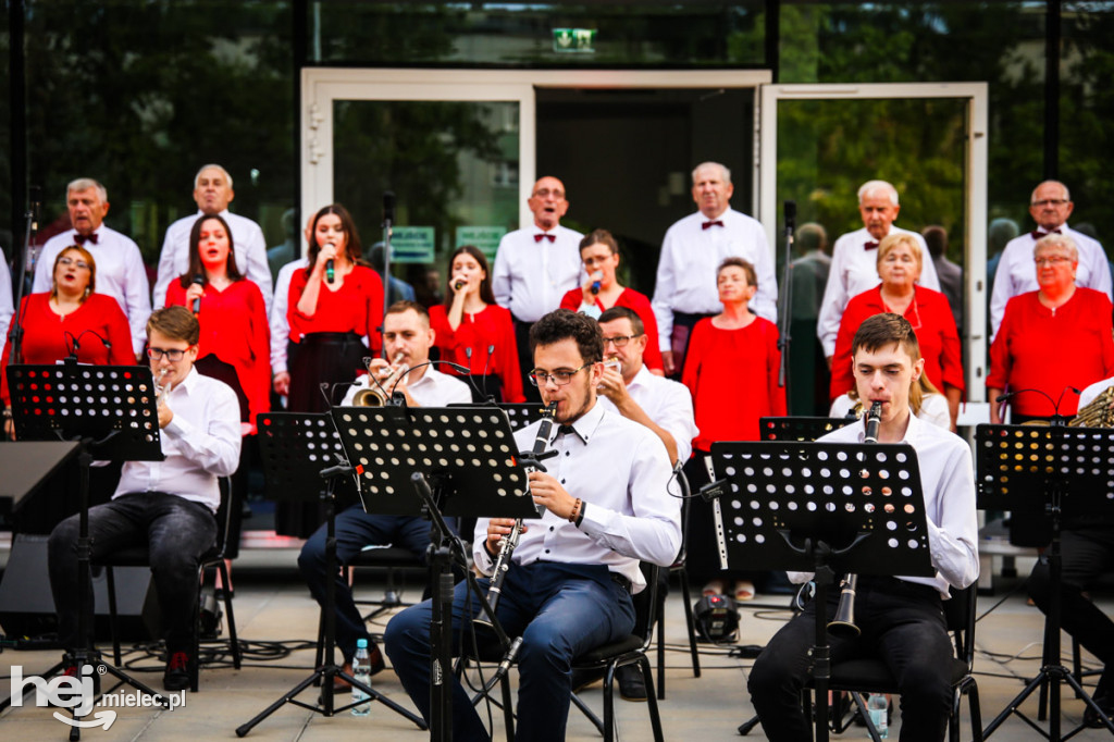 100-lecie Bitwy Warszawskiej: koncert SCK przy bibliotece