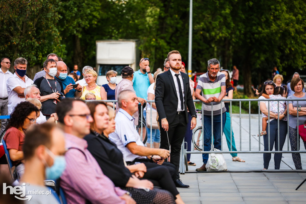 100-lecie Bitwy Warszawskiej: koncert SCK przy bibliotece