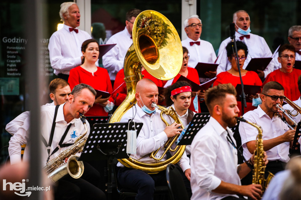 100-lecie Bitwy Warszawskiej: koncert SCK przy bibliotece