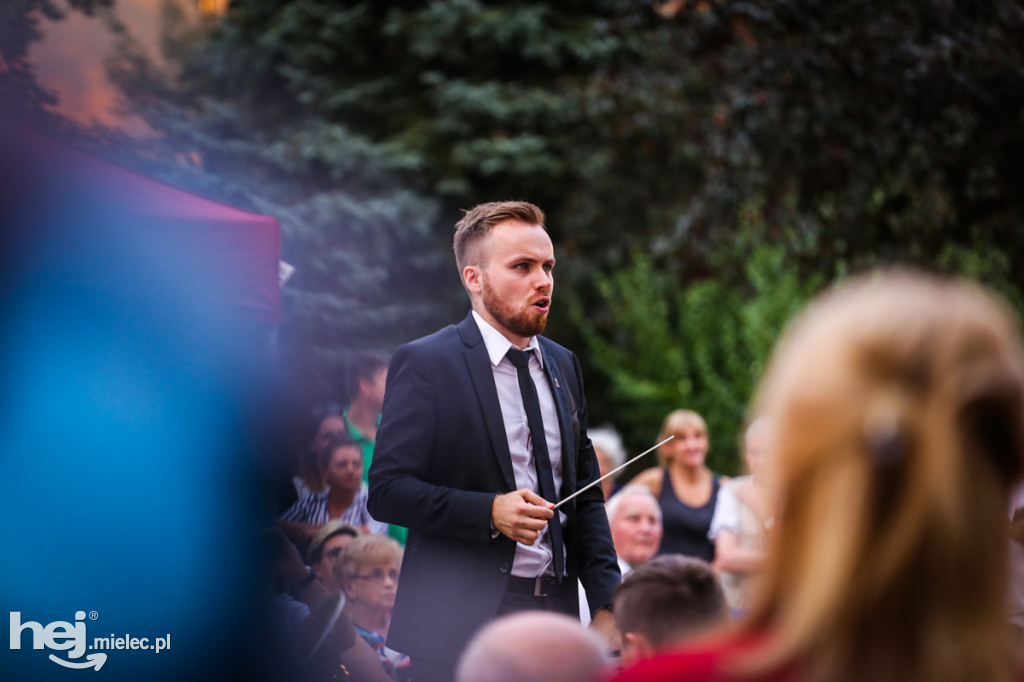 100-lecie Bitwy Warszawskiej: koncert SCK przy bibliotece
