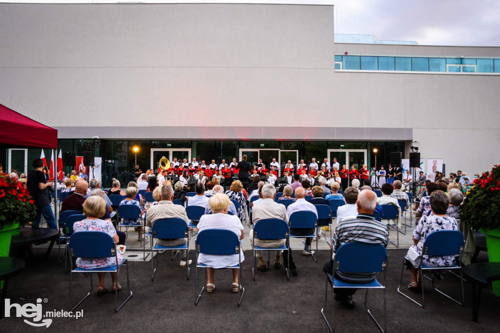 100-lecie Bitwy Warszawskiej: koncert SCK przy bibliotece