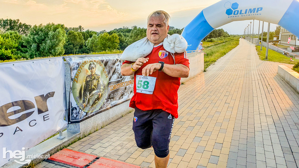 Bieg Hetmana z obciążeniem