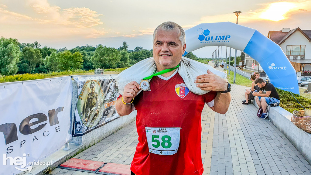 Bieg Hetmana z obciążeniem