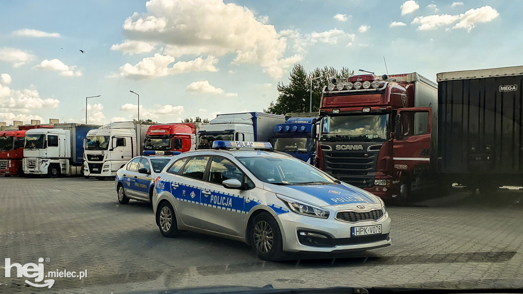 Chciał uciec na zachód? Policjanci wyjęli Afgańczyka z ciężarówki na Strefie