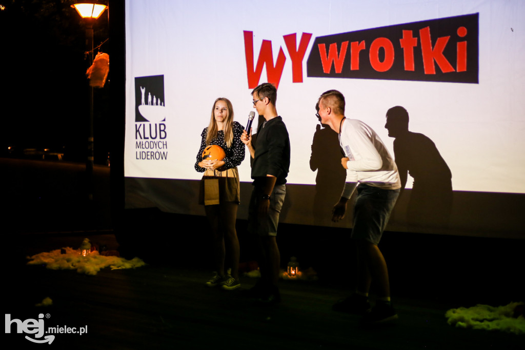 Plenerowe kino na Górce Cyranowskiej