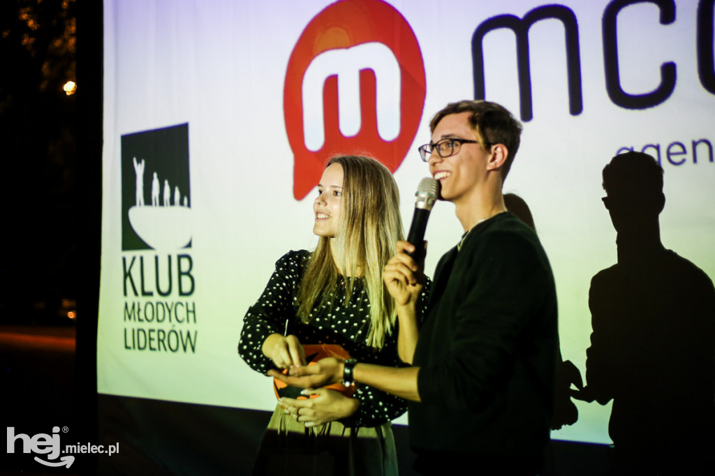 Plenerowe kino na Górce Cyranowskiej