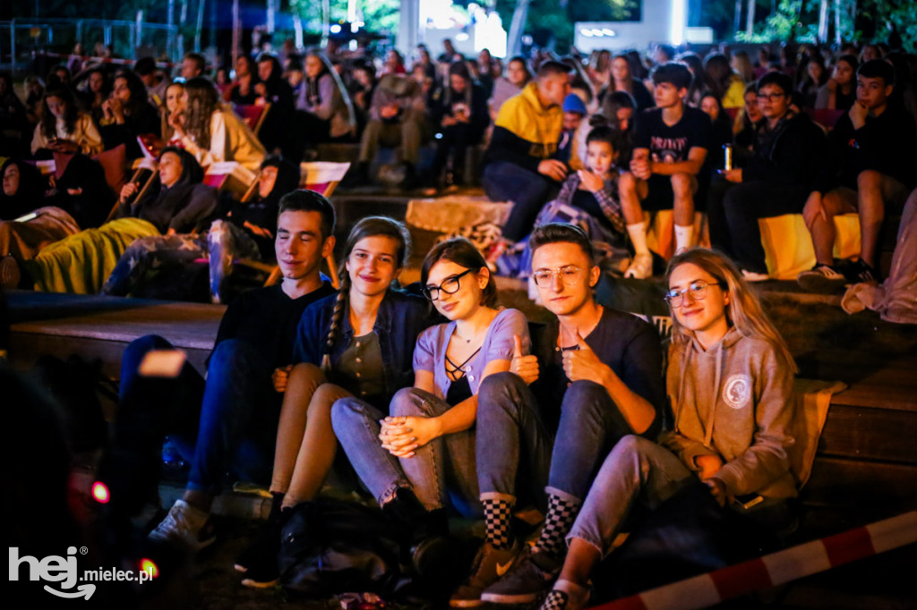 Plenerowe kino na Górce Cyranowskiej
