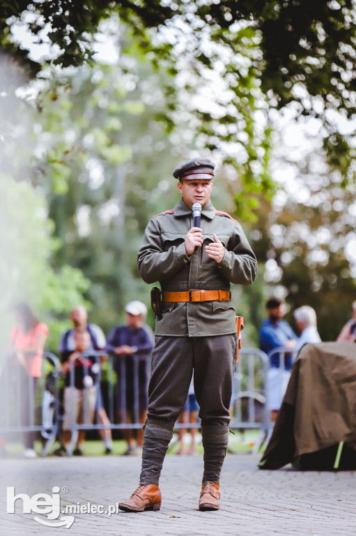 Ojczyzna w potrzebie w Parku Oborskich