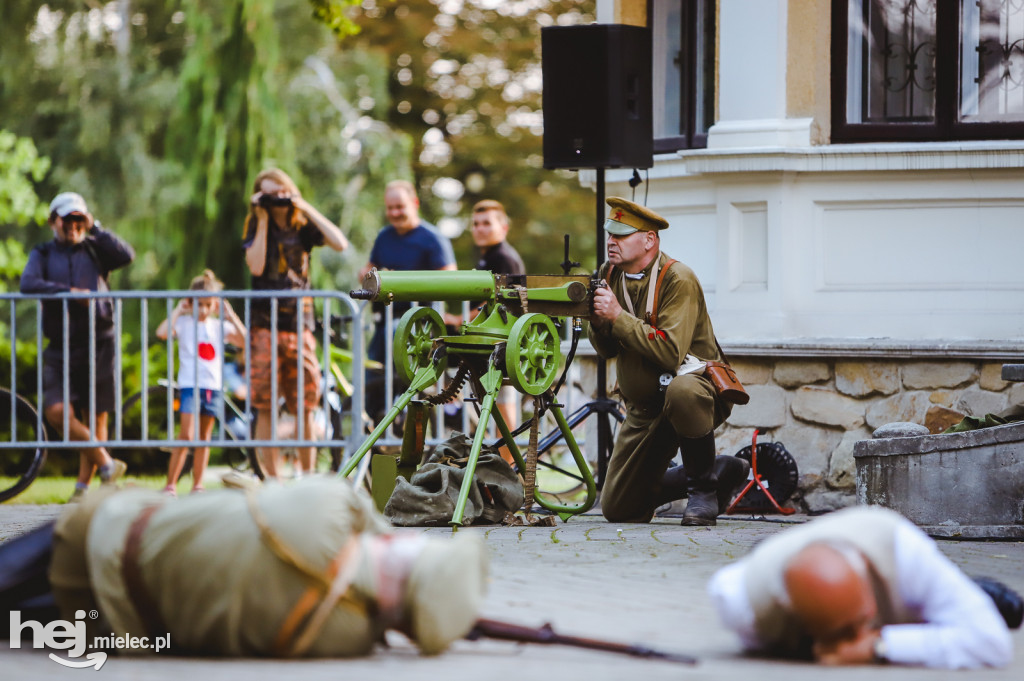 Ojczyzna w potrzebie w Parku Oborskich