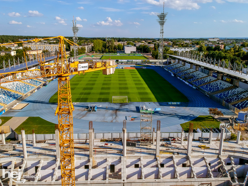 Budowa hali sportowej w Mielcu trwa
