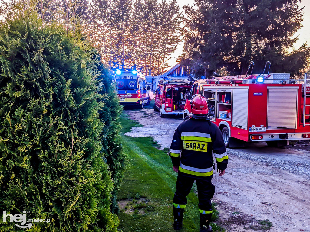 Dramat w gminie Borowa. Na mężczyznę spadły pustaki
