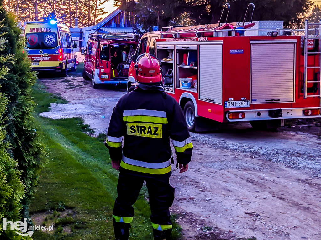 Dramat w gminie Borowa. Na mężczyznę spadły pustaki