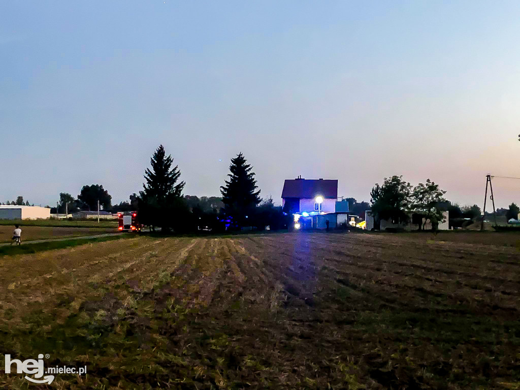 Dramat w gminie Borowa. Na mężczyznę spadły pustaki