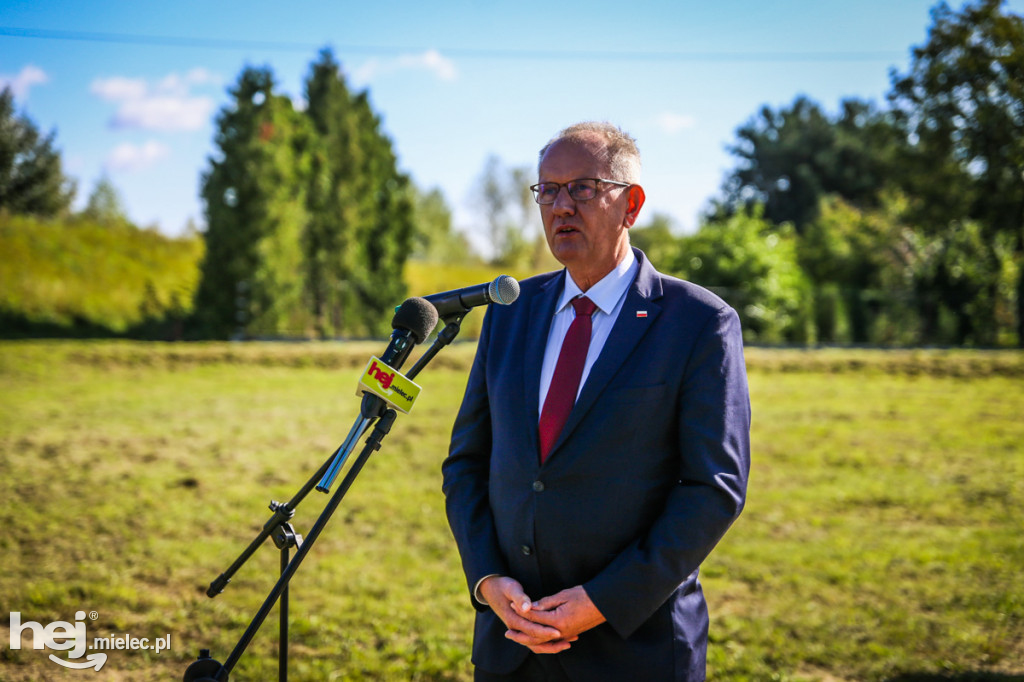 Koniec II etapu budowy kanalizacji w Podleszanach
