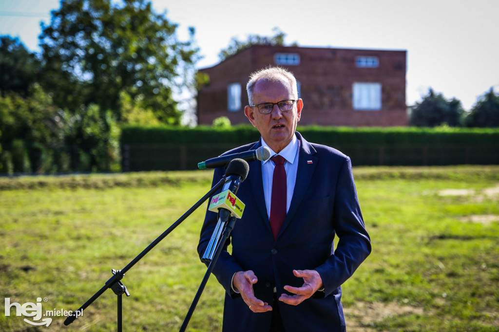 Koniec II etapu budowy kanalizacji w Podleszanach