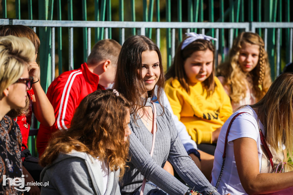 Boisko przy SP3 już działa. Powstało dzięki MBO