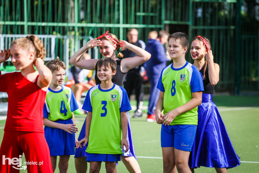 Boisko przy SP3 już działa. Powstało dzięki MBO