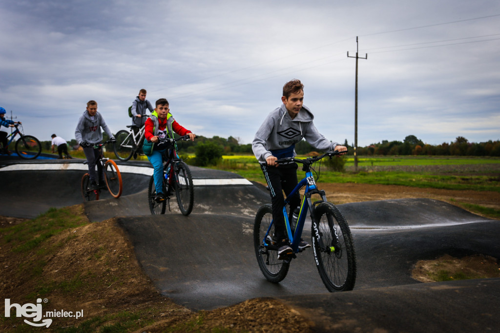 Otwarcie pumptracka w Przecławiu