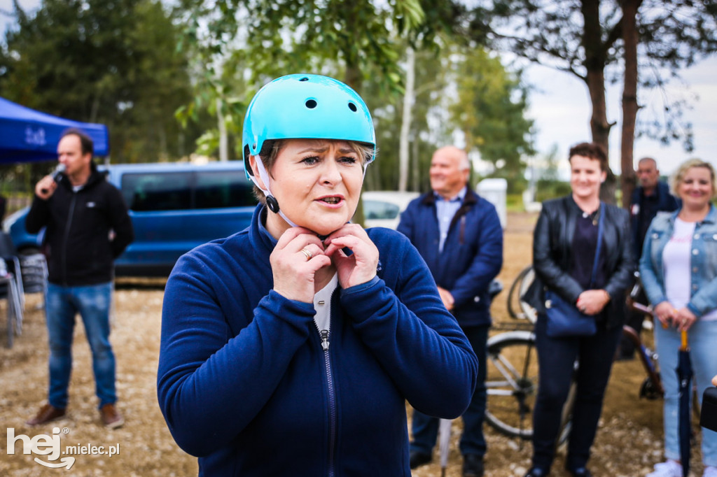 Otwarcie pumptracka w Przecławiu