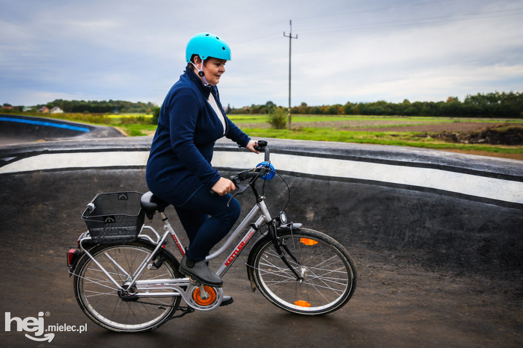 Otwarcie pumptracka w Przecławiu