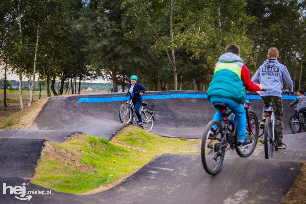 Otwarcie pumptracka w Przecławiu