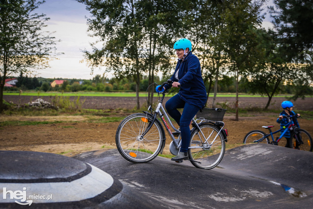 Otwarcie pumptracka w Przecławiu