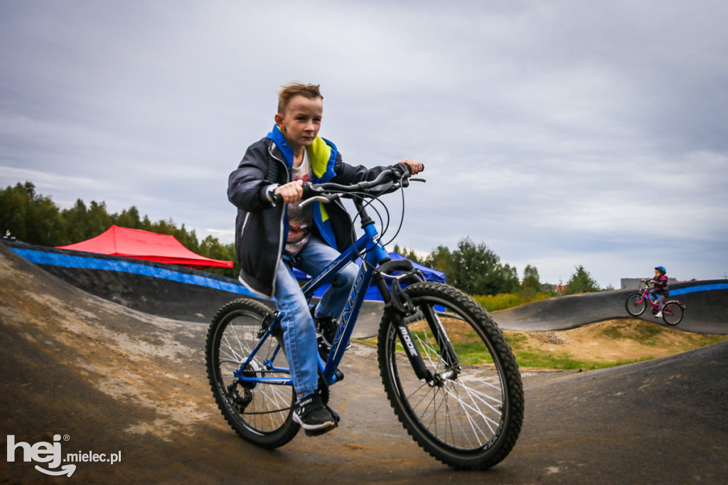 Otwarcie pumptracka w Przecławiu