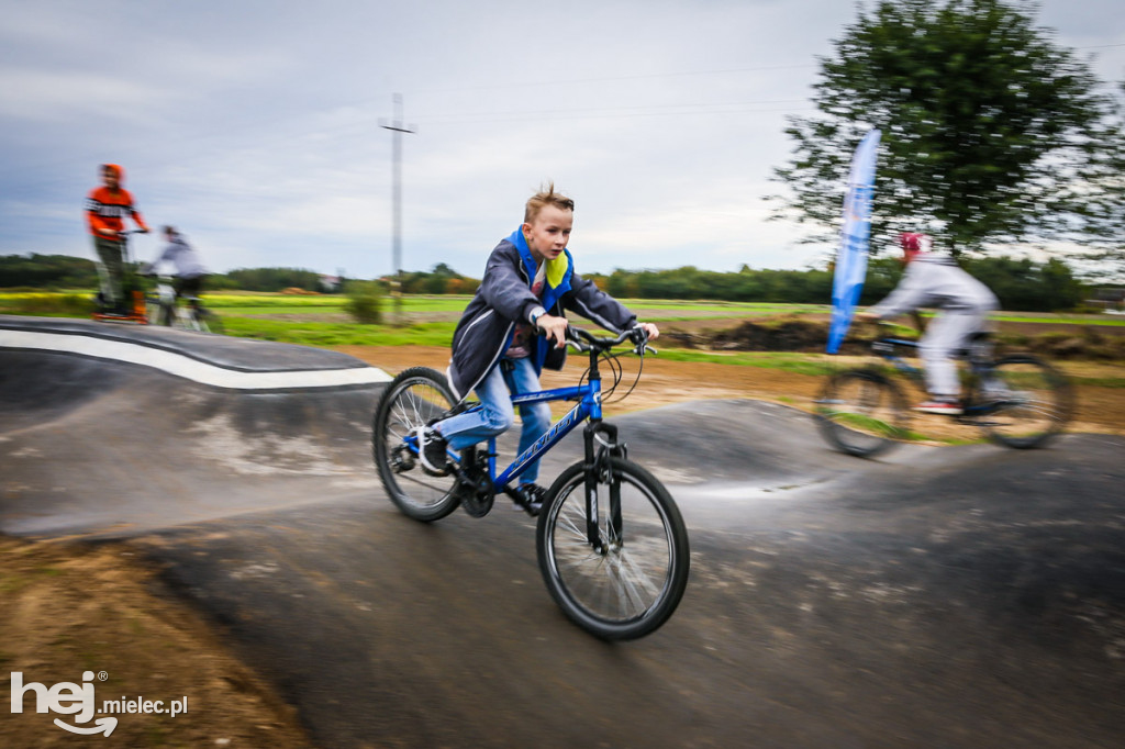 Otwarcie pumptracka w Przecławiu