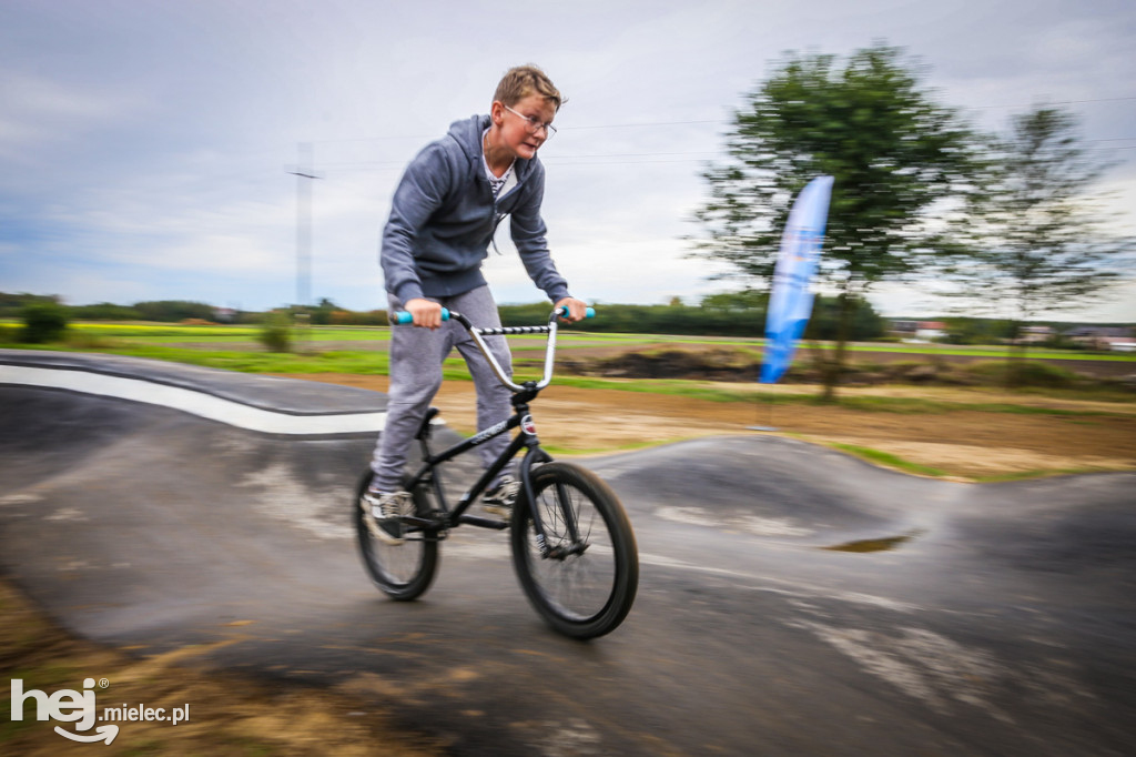 Otwarcie pumptracka w Przecławiu