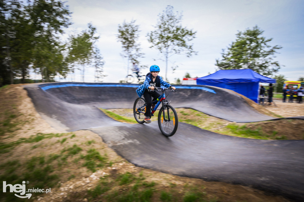 Otwarcie pumptracka w Przecławiu