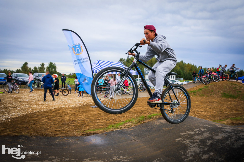 Otwarcie pumptracka w Przecławiu
