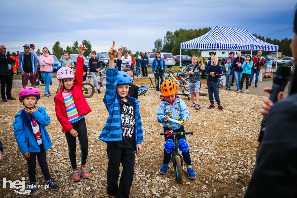 Otwarcie pumptracka w Przecławiu
