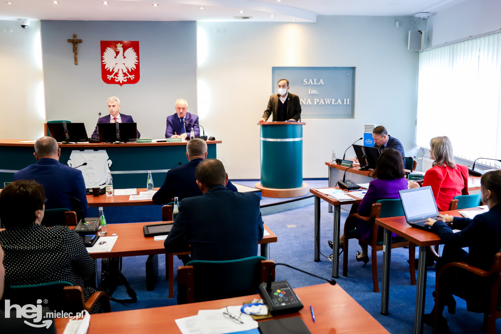 Sesja Rady Miejskiej z udziałem szefa mieleckiego Sanepidu