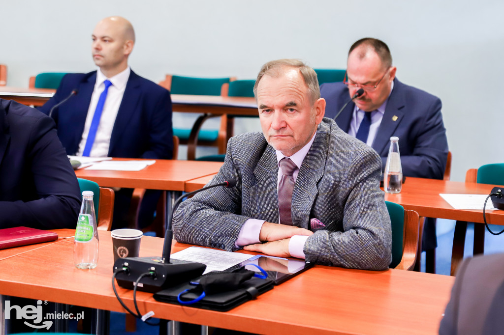 Sesja Rady Miejskiej z udziałem szefa mieleckiego Sanepidu