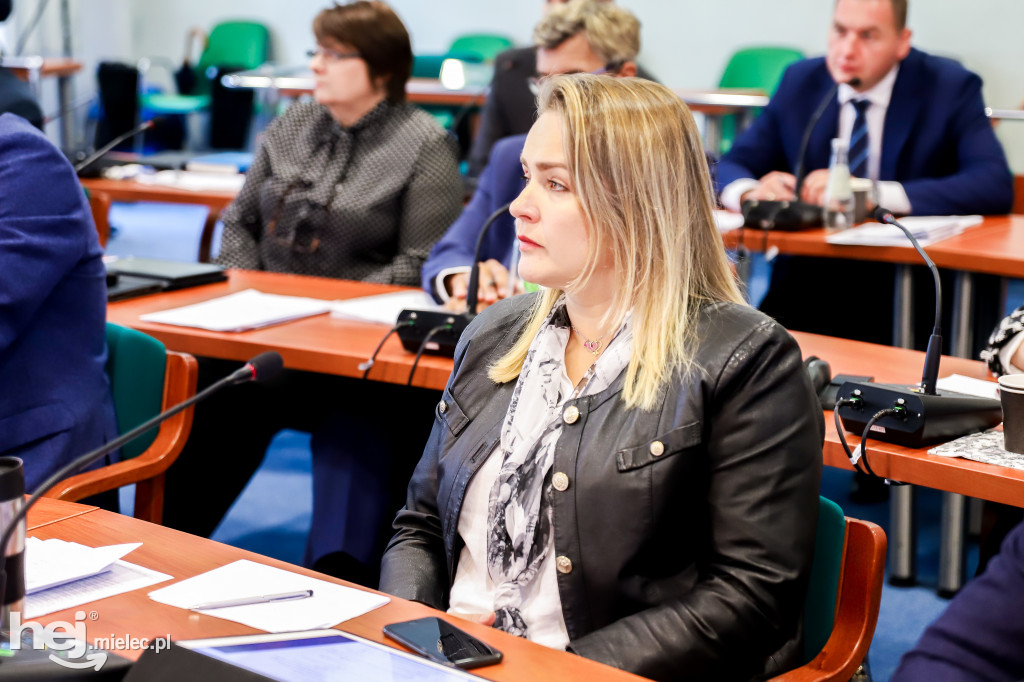 Sesja Rady Miejskiej z udziałem szefa mieleckiego Sanepidu