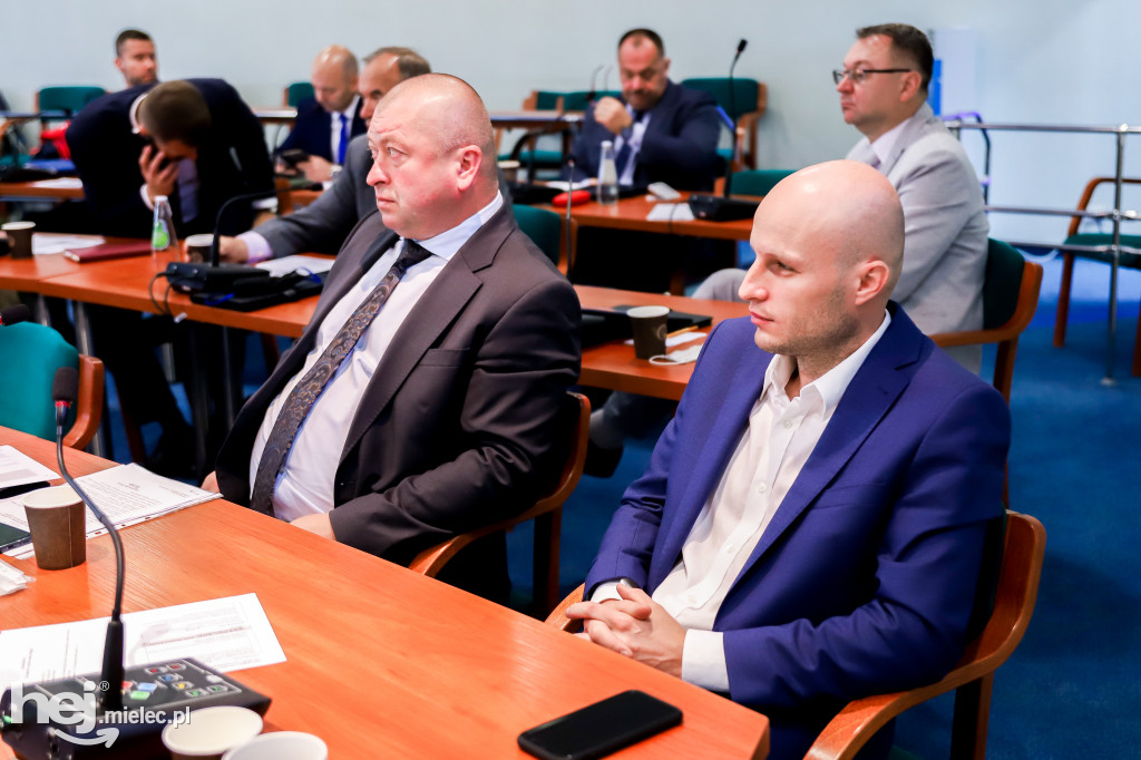 Sesja Rady Miejskiej z udziałem szefa mieleckiego Sanepidu