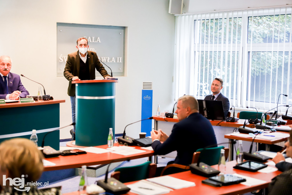 Sesja Rady Miejskiej z udziałem szefa mieleckiego Sanepidu