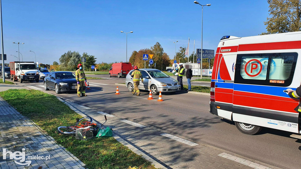 Potrącenie rowerzystki na al. Kwiatkowskiego